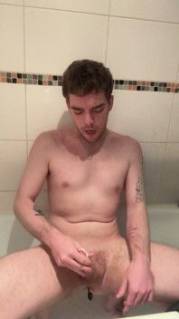 Fodendo Minha Bunda Grande Com Uma Escova De Dentes - 3/30 Dias Desafio Anal