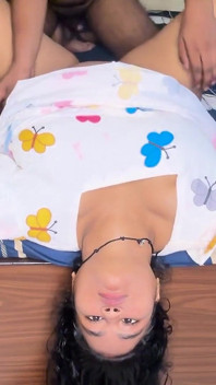 핫한 섹시한 인도 의붓여동생 오럴과 하드코어 섹스 