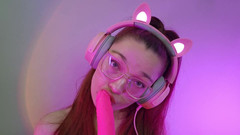 petitesubkitten: Cosplay egirl ahegao si cewek hot rambut merah lagi asik...