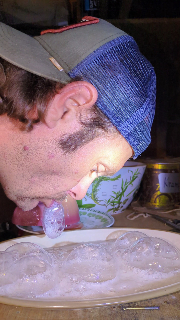 Deepthroat Madness: Making Lot's of Bubbles with a Huge Pile of Saliva