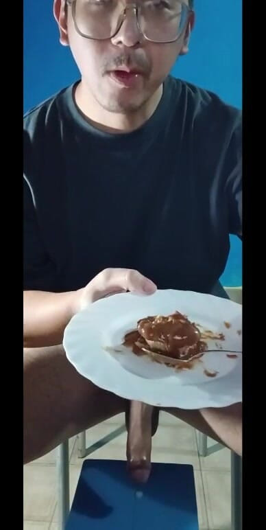 gyoenasianbigdick: I Eat My Own Cum Speaking