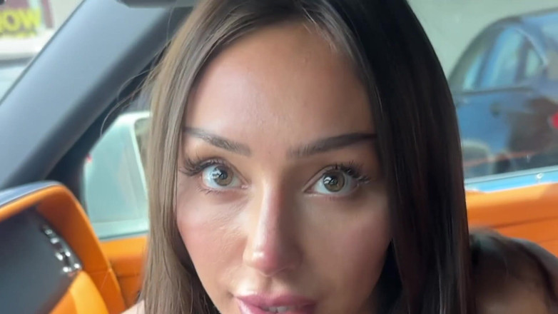 Teddy Tarantino: Busty Baddie Sisi Rose Gets Fucked in Teddy Tarantino's Rr
