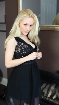Rachelle Summers - Sexig svart klänning