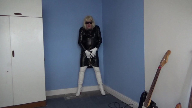 Leather Kirsten: Altre bianco e nero