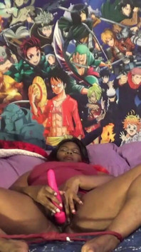 Nilou gioca nella sala cosplay