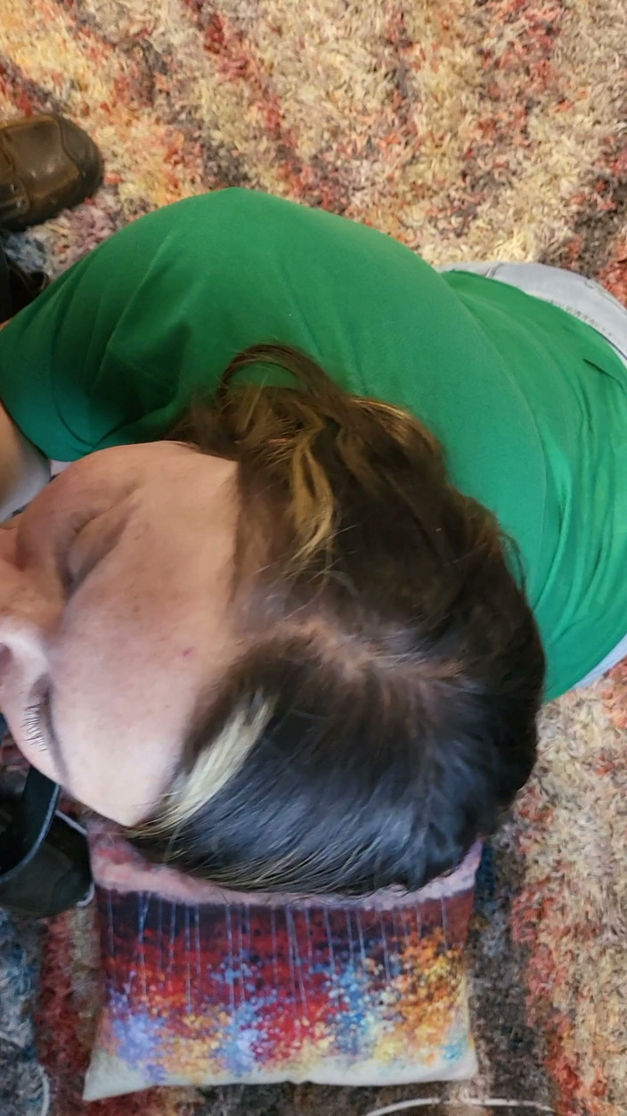 Biglefty10: Une pipe incroyable la fait jouir 4 fois et moi une...