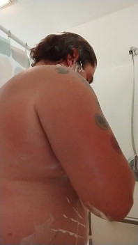7-16-2026 Depilazione del petto e dello stomaco