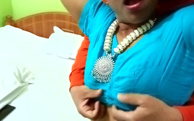 Popmini: India Rakhi prensa de tetas calientes y masti por cuñado...