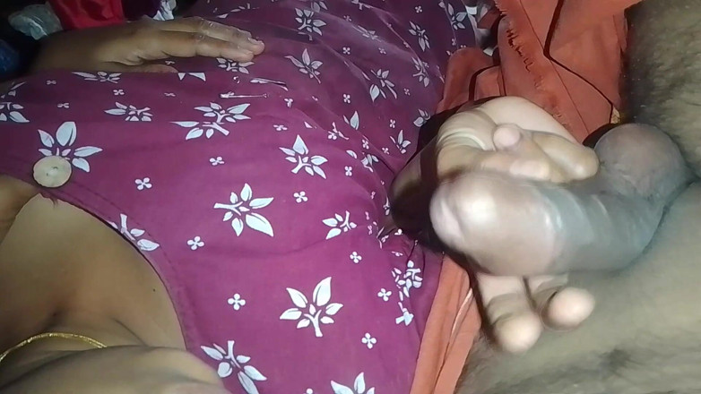 Skydreem1104: Tamil Housewife's Breasts Are Massaged by Her Husband