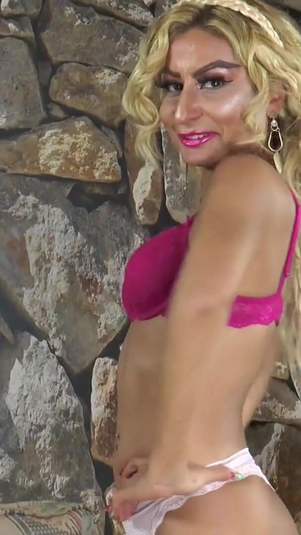 Four German models sucks and fucks with bodystockings on (German Full Movies) Four German models sucks and fucks with bodystockings on (German Full Movies)