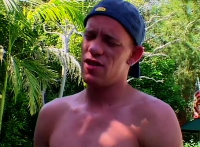 Bareback TV: Трахающиеся в задницу ебари обожают секс у бассейна