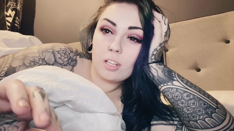 Miss Valentina: Mesageria unui alt tip ignorare