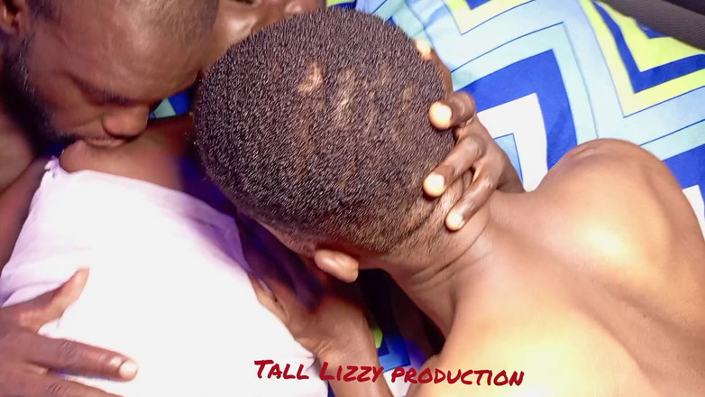 Tall_lizzy23: Nevlastní máma si pozvala 2 velké černé ptáky, aby ošukala svou nevlastní...