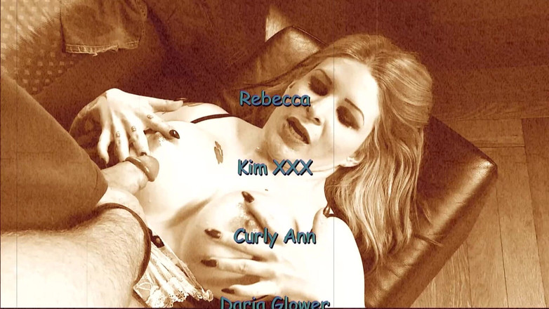 Big Boobs Babe: 穿着丝袜的丰满熟女妈妈的阴户被狠操