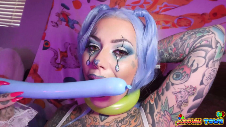 Nasty Sluts Studios: Clown Town ep.4: hottie Tiger Lilly wird vollgespritzt und kam...