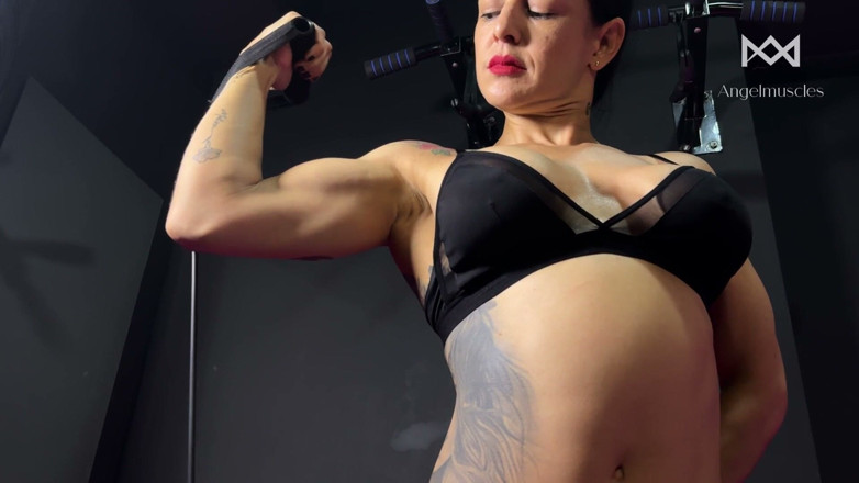 Angelmuscles: Anatomieles, biceps, schouders en een zeer afgeleide student deel 1