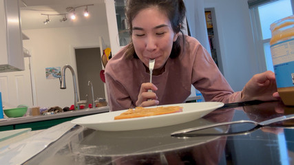 Ms_Emmy_Lynn: Menikmati Fluffernutter