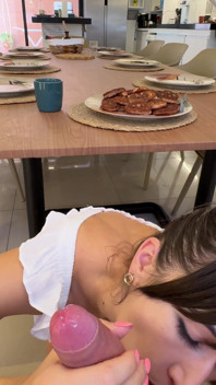 Vollbusige heiße ehefrau bedient dicken schwanz &creampie statt zum abendessen