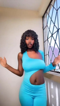 Klip pendek awek eboni Kenya semula jadi seksi hanya untuk awak #01