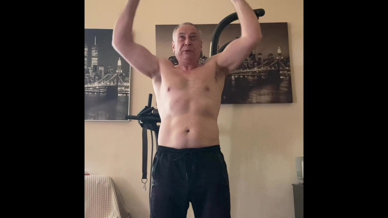 Alex Igogo: 알렉스 아트