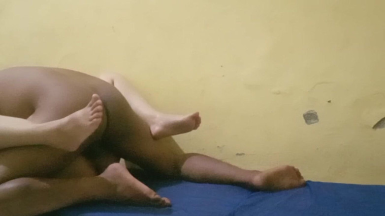 Angelina Pop: Mba Angel minta untuk dijilat olehnya sehingga ia kotor