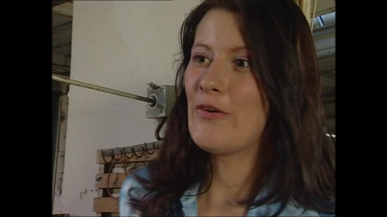 Muschi movie official: Výstřik s tlustou náloží na otevřenou pusu a jazyk