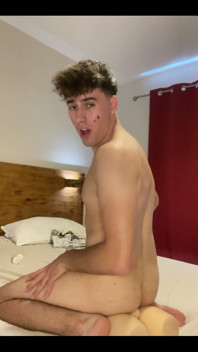 Quick Clip of Kyle Taking a 9 Inch Toy to Get Him Ready for a Good Fuck! Who Wants to See Him Take a Big Dick?