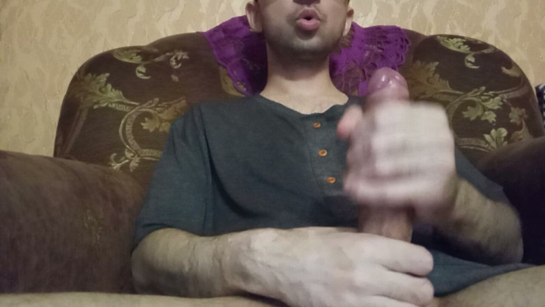 Alex Metallov: Udělal jsem svého velkého tvrdého ptáka. Celé koule spermatu