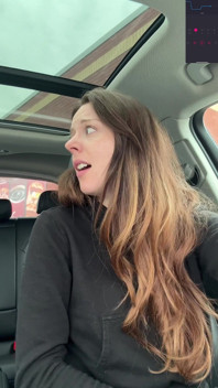 Kanadalı ateşli kız drive Thru'da iniyor!