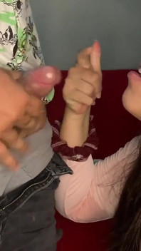 Moja dziewczyna smaczne cukierki mojego penisa