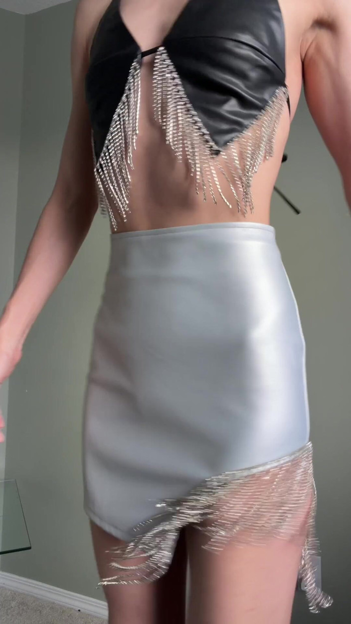 Ms_Emmy_Lynn: Tenue sexy et glamour, transport à l’essai