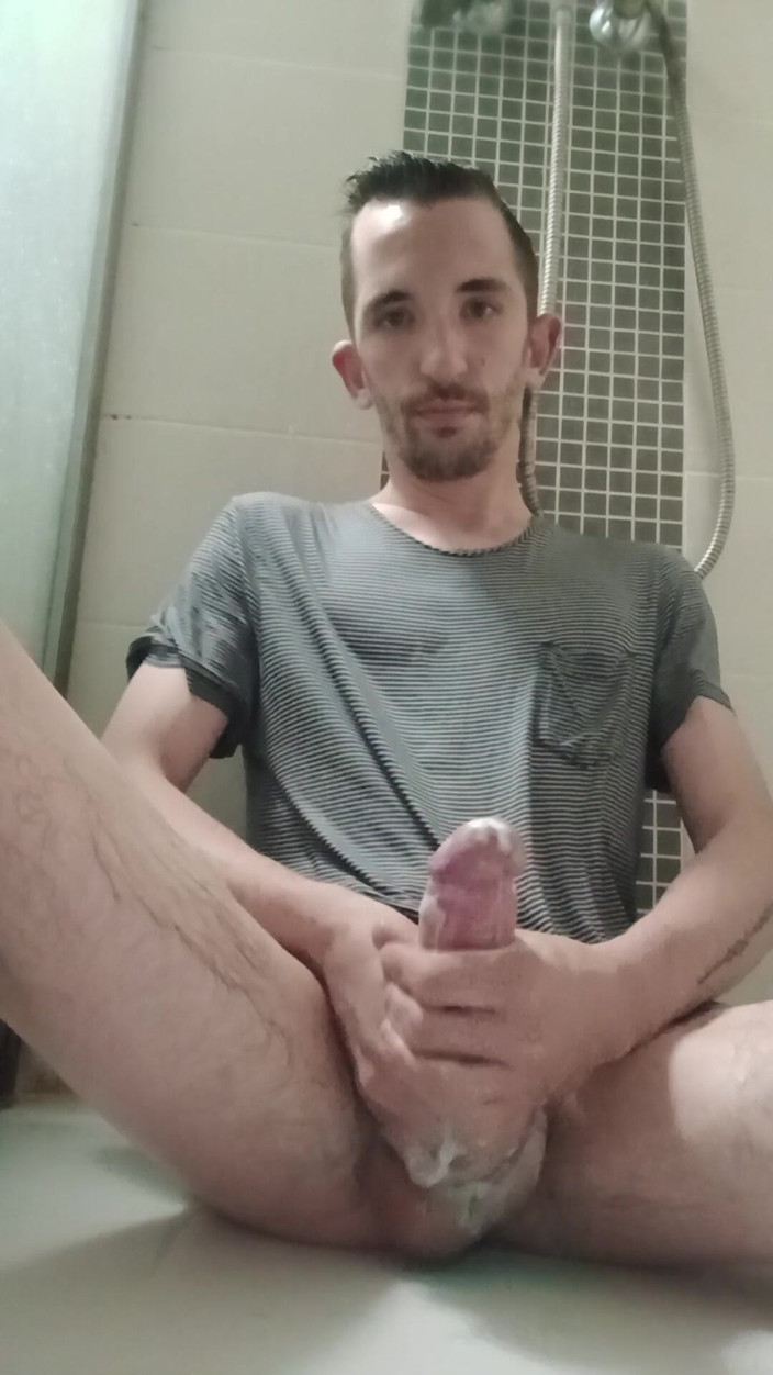 Alexis bondoux: Handjob in the Shower