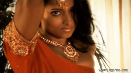 Eleganxia: Small tits Indian showing her body in a different way