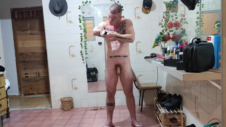 carmonaoficial: Shaving Armpits and Arms