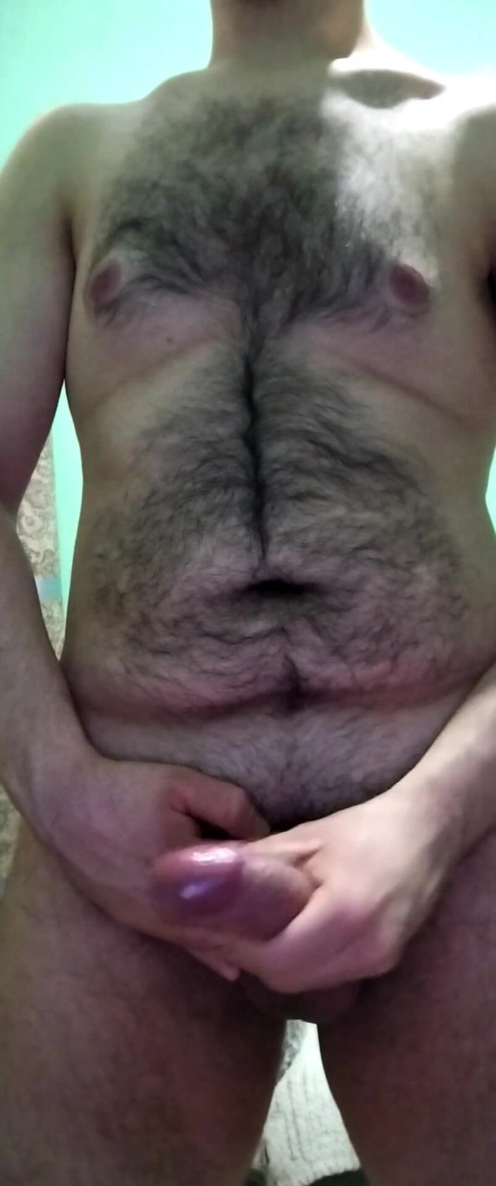 Cielni: Mladý gay masturbuje, dokud se neudělá