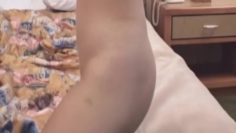 Bangora clips: MILF blonde matang mengambil zakar tebal mendalam