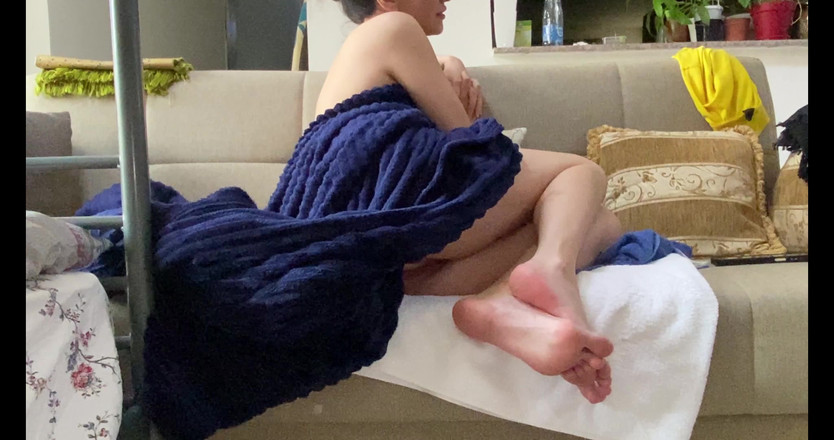 Mr Cute Cock: Nemohla Odolat Velkému Černému Pokušení, Zatímco Její Manžel Se Díval Na Část 1