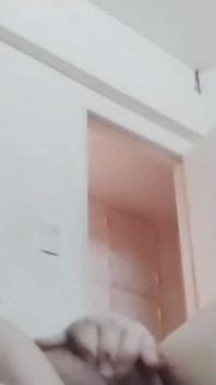 Double Amputee Masturbates and Squirts