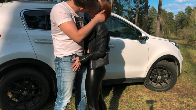 Myredfoxgirl: Коханця відвели в ліс з цікавих очей і добре відтрахали