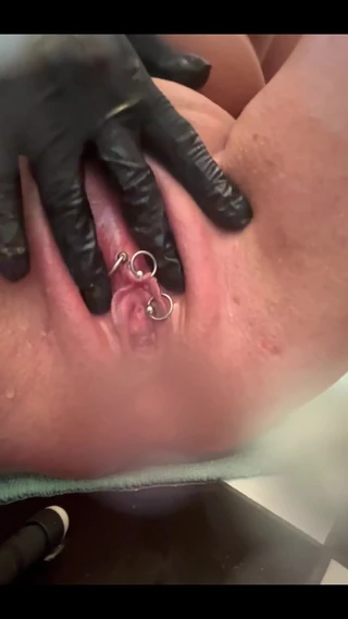 CyntiaCymes: Pierced Clit Hard Rubbing in Latex Gloves and Hard Stream...
