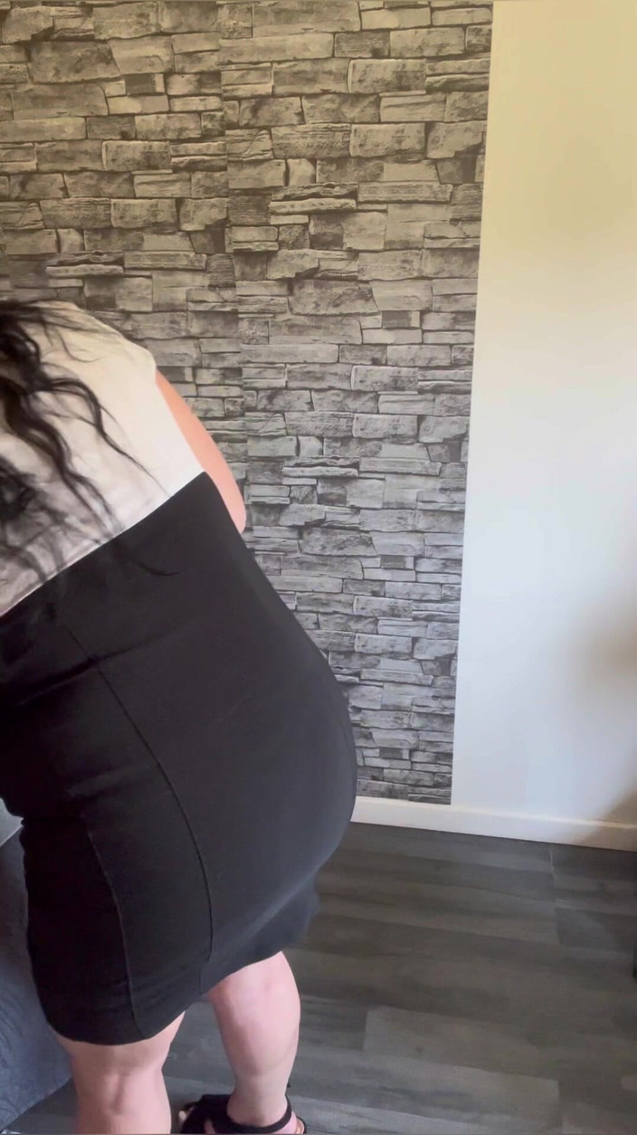 Maitresse Clara: Huele mis tangas