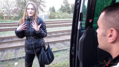 Take Van: Divorced Are the Best Targets for Wierd Stranger Who Fuck...