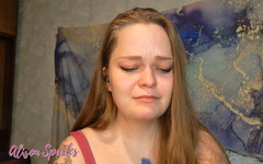 Alison Sparks: Alison znovu vzlyká