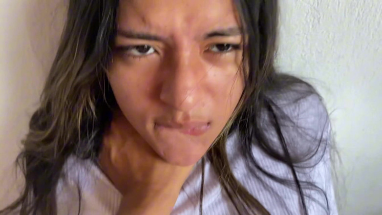 Solo_incognita: Sexy Latina cho tôi một bú cu tuyệt vời