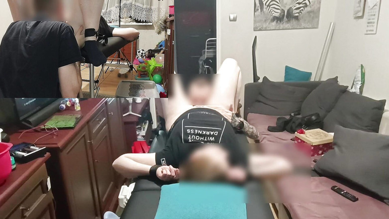 Redhead Bunny1: 我的肝脏舔我的阴户。我的高潮太棒了