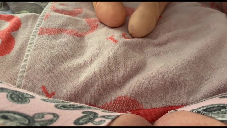 MissFFW: Fuckbuddy corta meus boxeadores e me fode com um vibrador