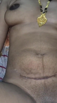 Rekaman seks tante seksi india dientot habis-habisan sama suaminya