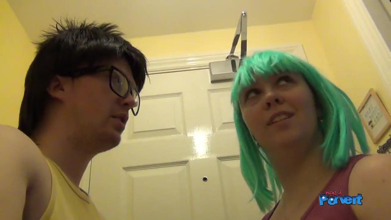 Nerd Pervert: Lucy Lane Layla Lixx - 3way Fuck