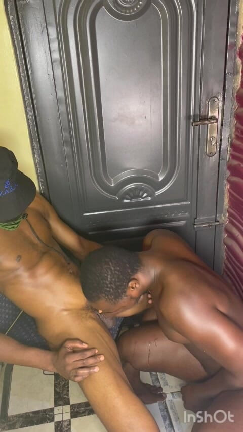 yomiangels1aa: Getting From the Door to the Bed