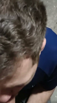 Andres é fodido por dois goleiros